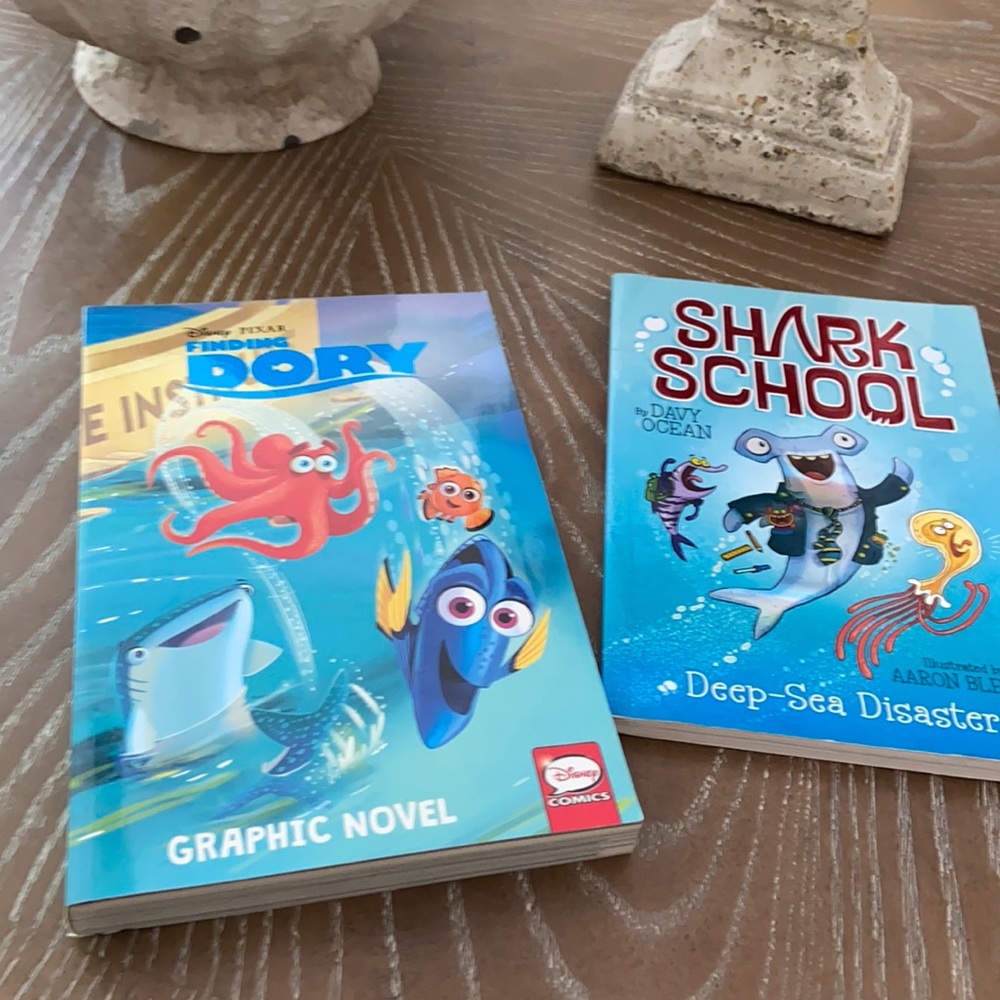NEW! Disney Pixar Finding Dory & Shark School Novel Chapter Book Set